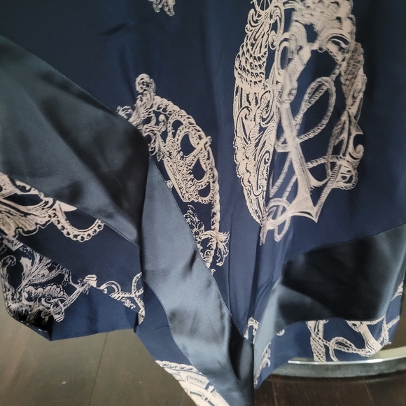 Pre-Owned Navy Blue & White Chiffon and Satin Blouse - Picture 3 of 3